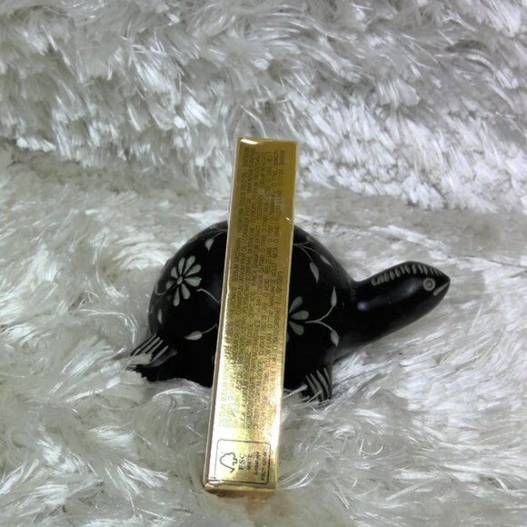 Yves Saint Laurent Liquid Color Balm 12 - Picture 2 of 8